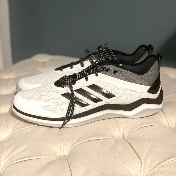 Size 15 Adidas white/black - Picture 1 of 3